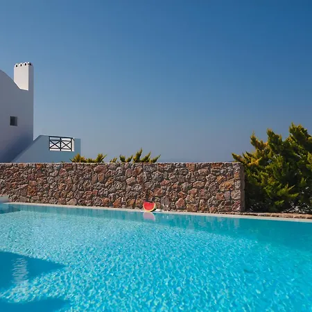 Adelante 88 Villa Akrotírion