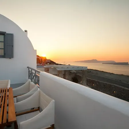Adelante 88 Akrotiri (Santorini)